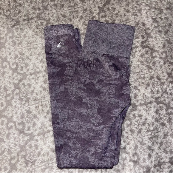 Gymshark camo leggings - Picture 2 of 4